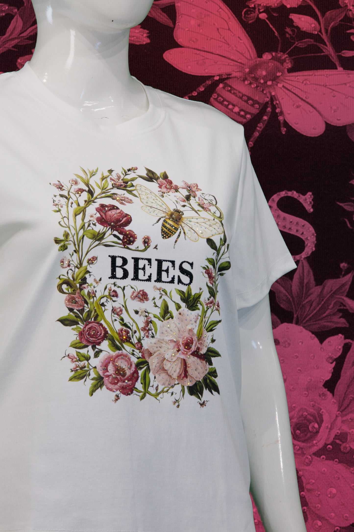 T-Shirt Motif Flower dan Bees