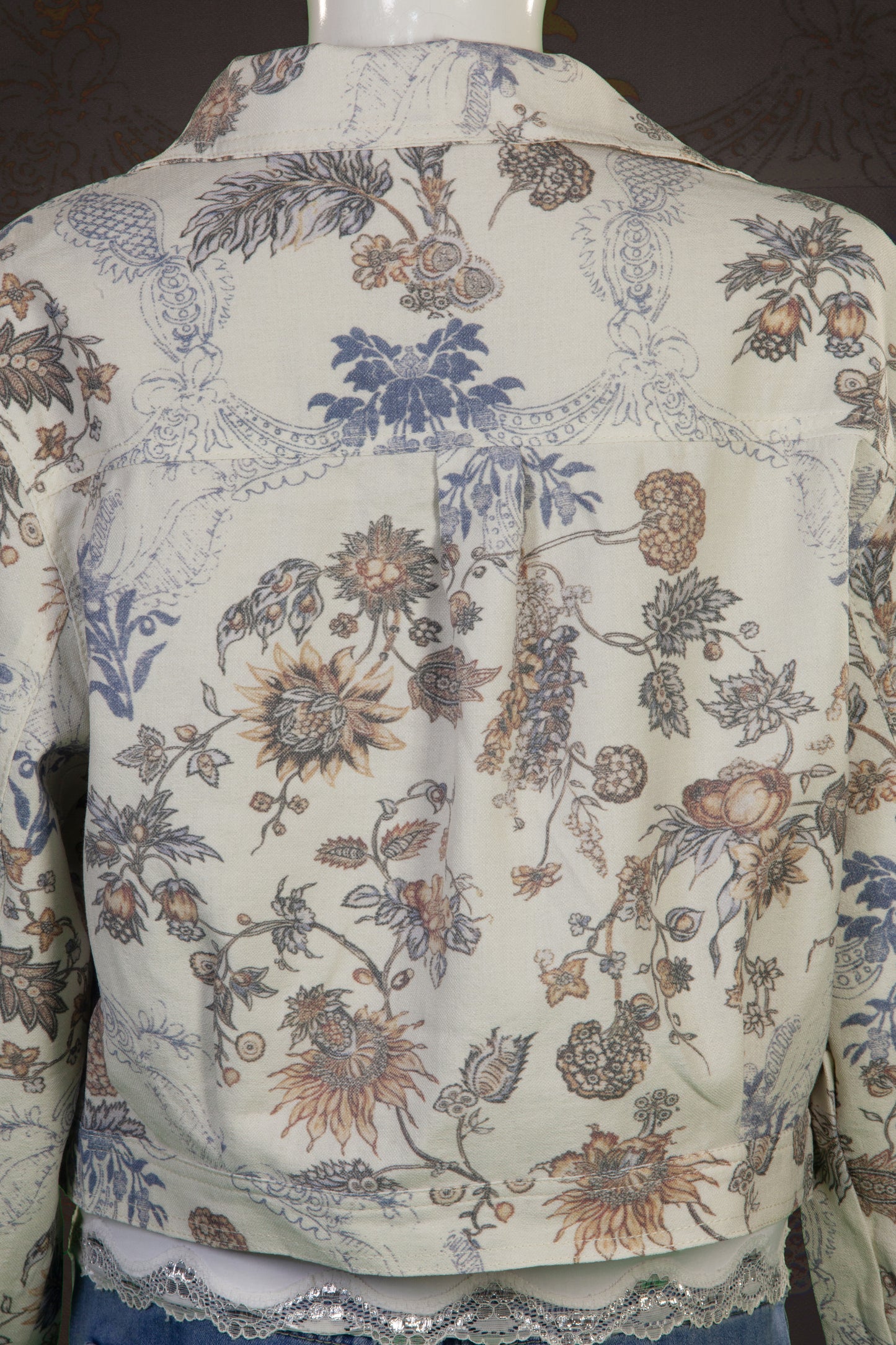 Jaket Crop Motif Bunga