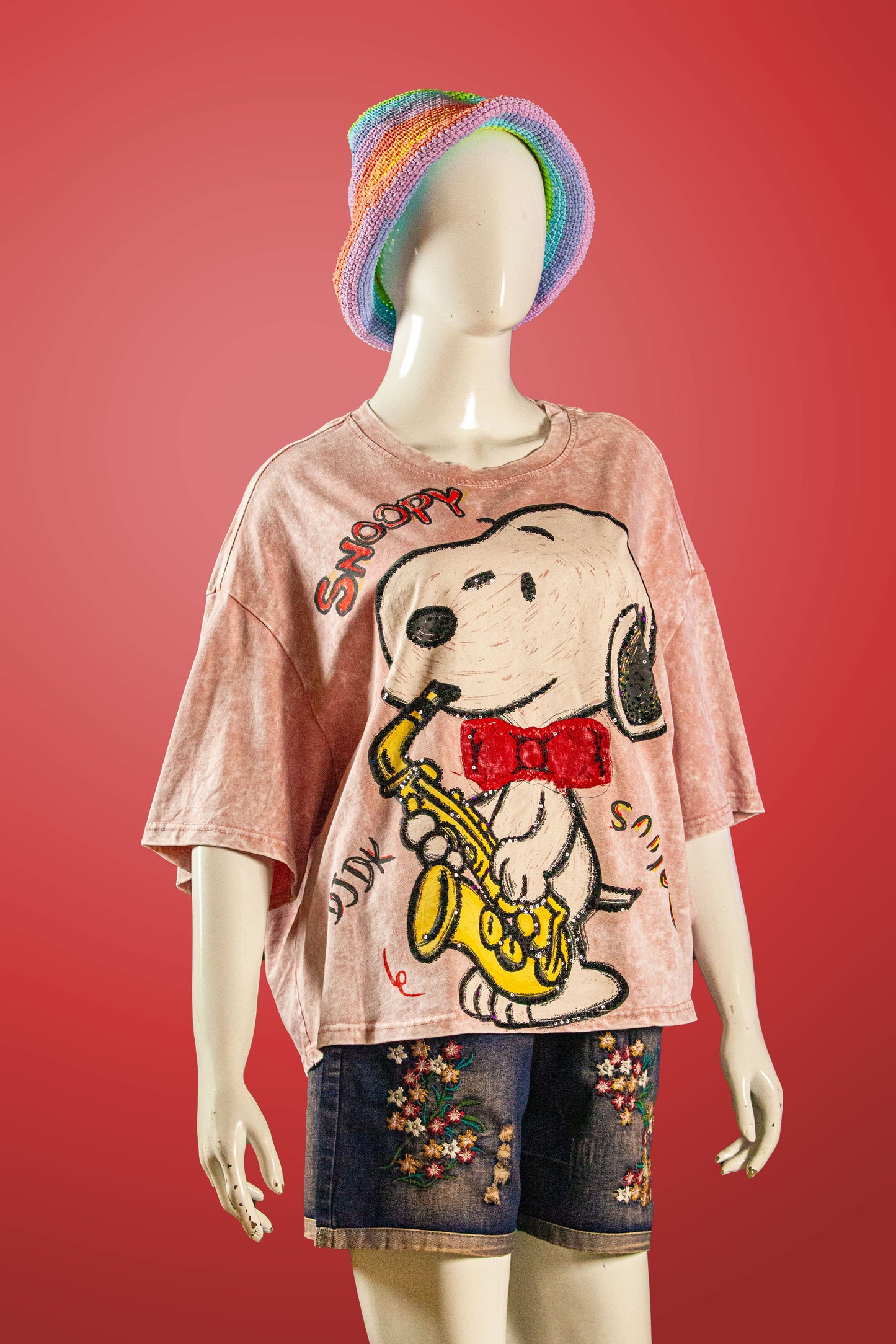 T-Shirt Premium Motif Saxophone Snoopy