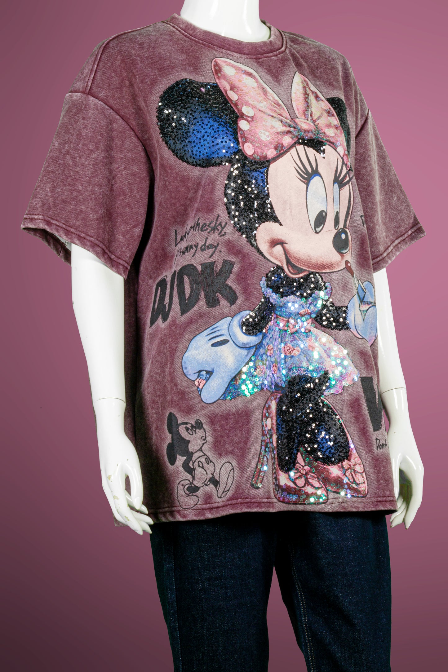 T-Shirt Premium Motif Minnie Lipstik