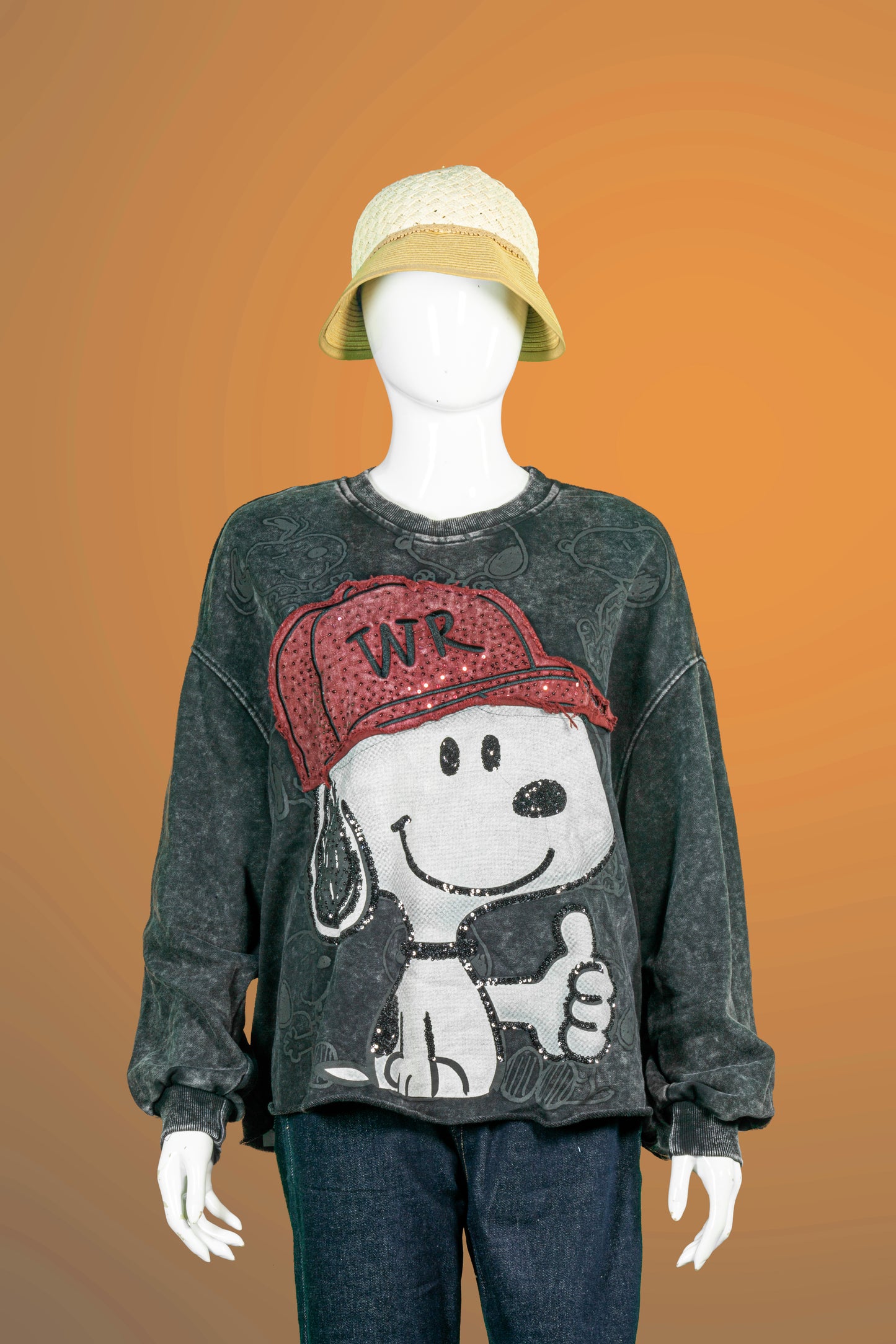 T-Shirt Tangan Panjang Premium Motif Snoopy Thumb Up
