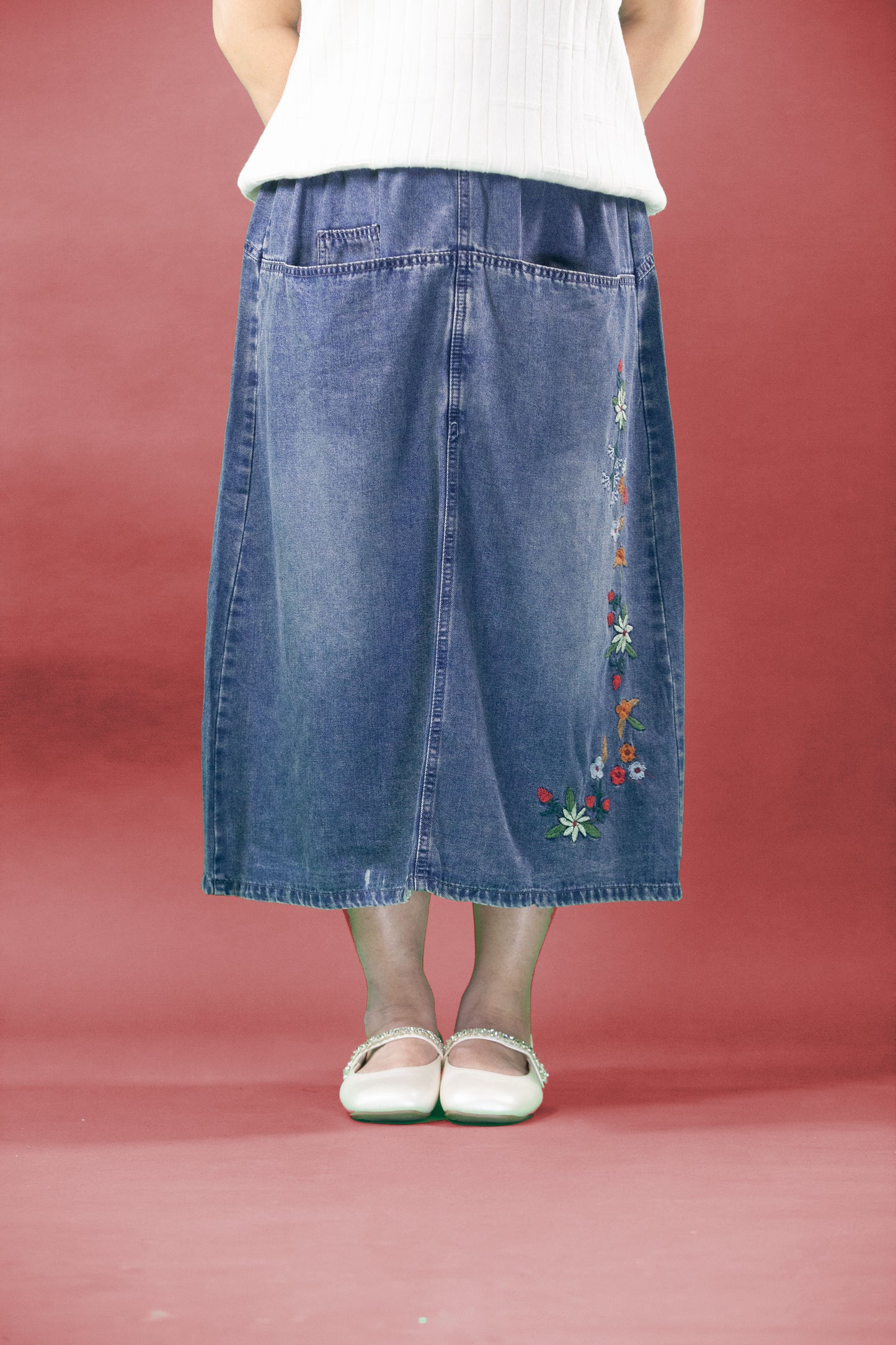 Rok Soft Jeans Motif Bunga Melati