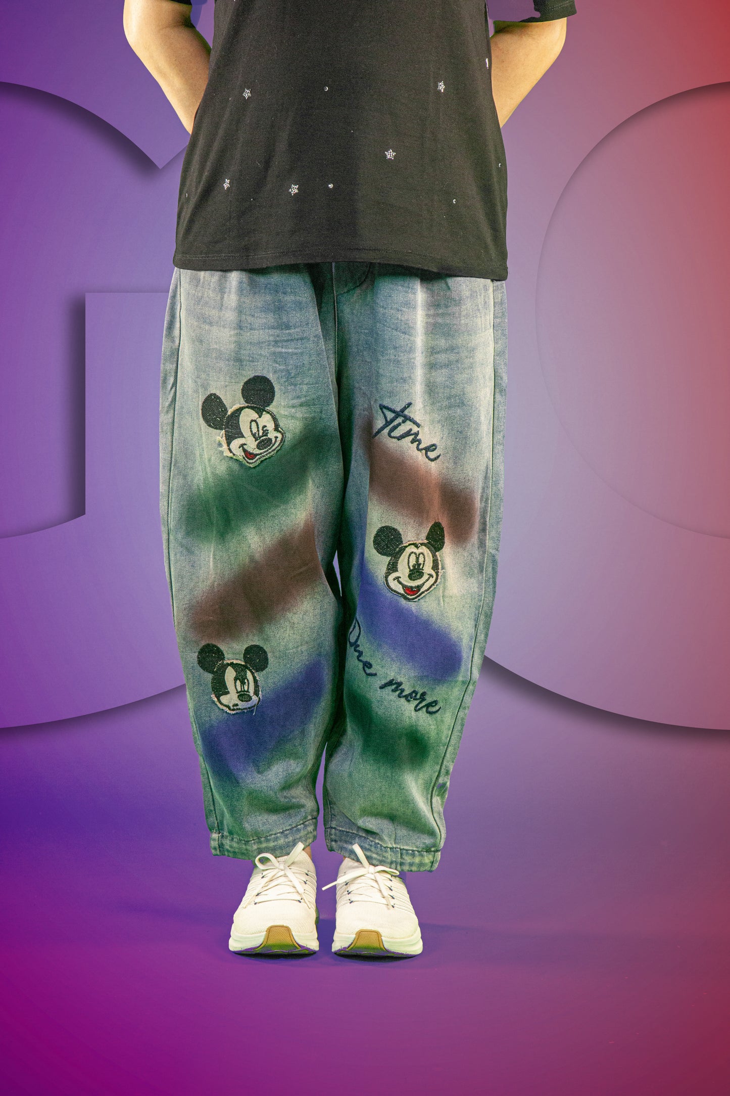 Celana Soft Jeans Motif Mickey Graffiti