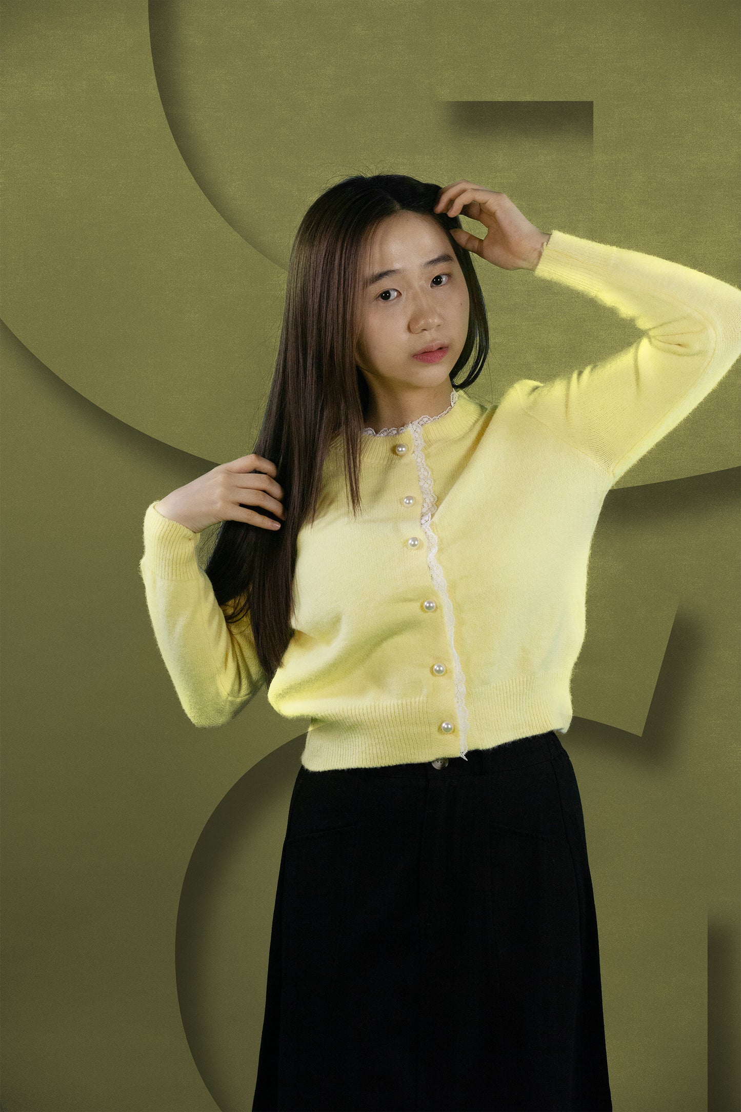 Cardigan Rajut Pearl Dengan Renda Tengah