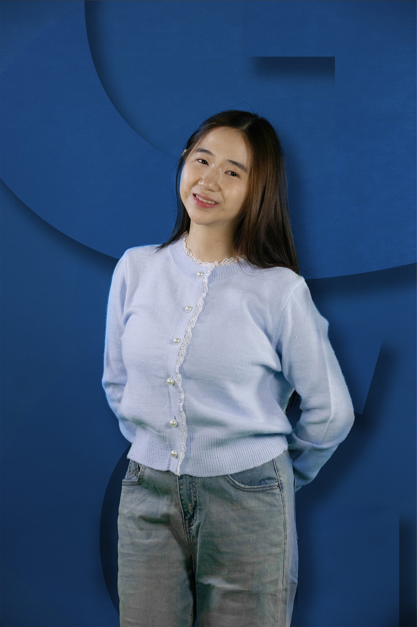 Cardigan Rajut Pearl Dengan Renda Tengah
