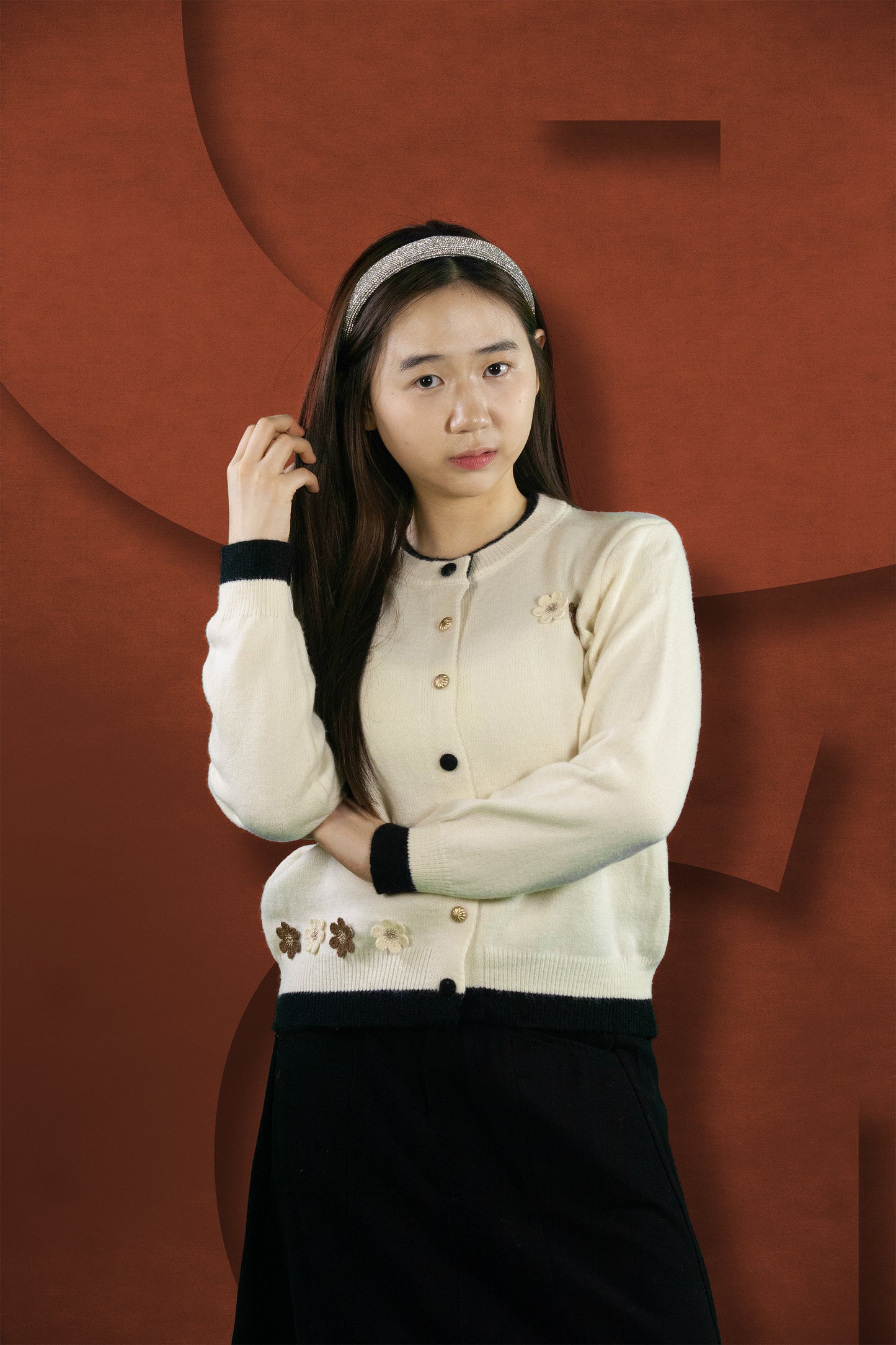 Cardigan Rajut Two Tone Motif Bunga