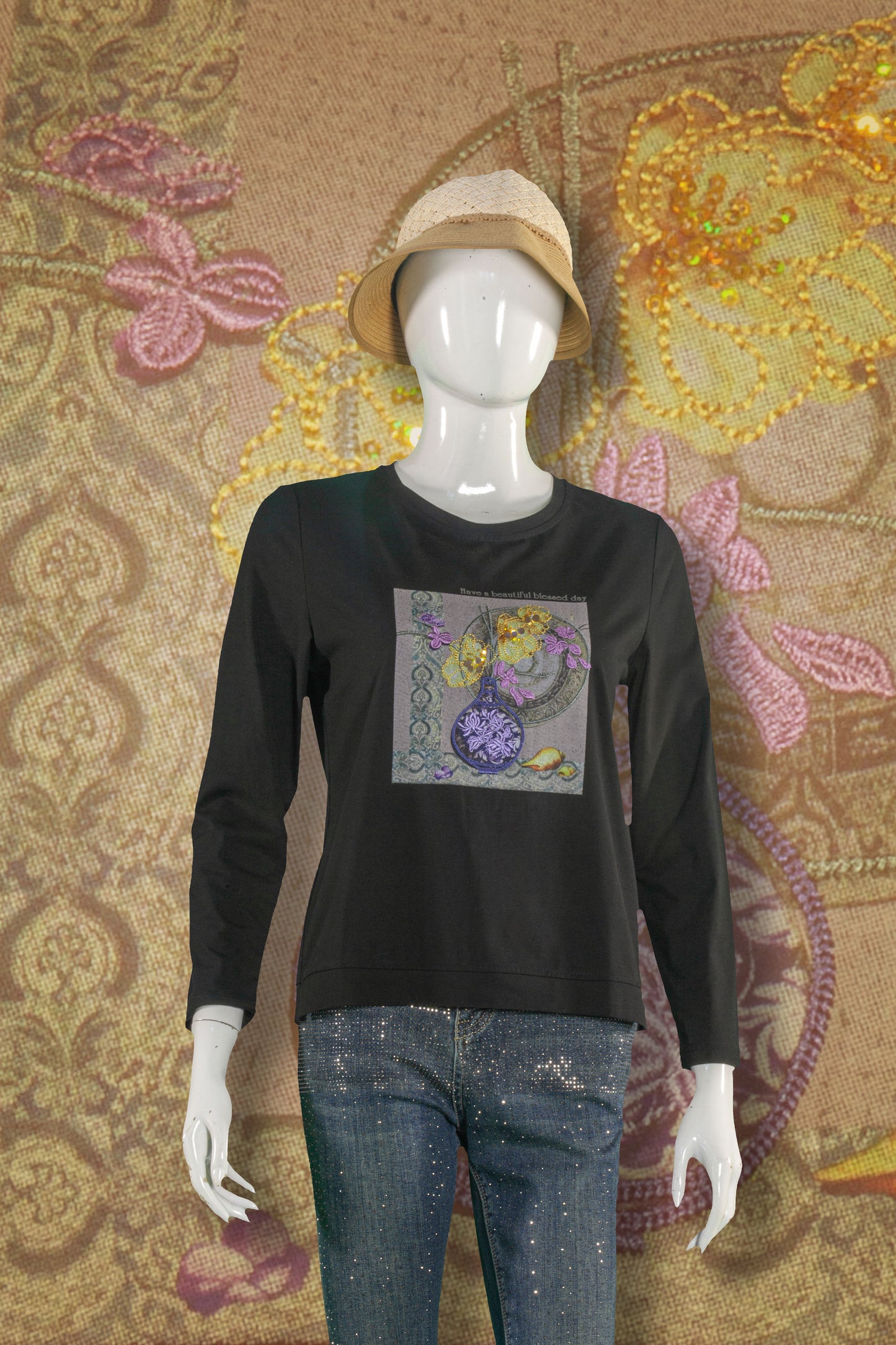 T-Shirt Tangan Panjang Sulam Motif Vas Bunga