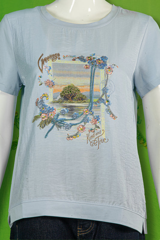 T-Shirt Sulam Motif Pohon dalam Bingkai