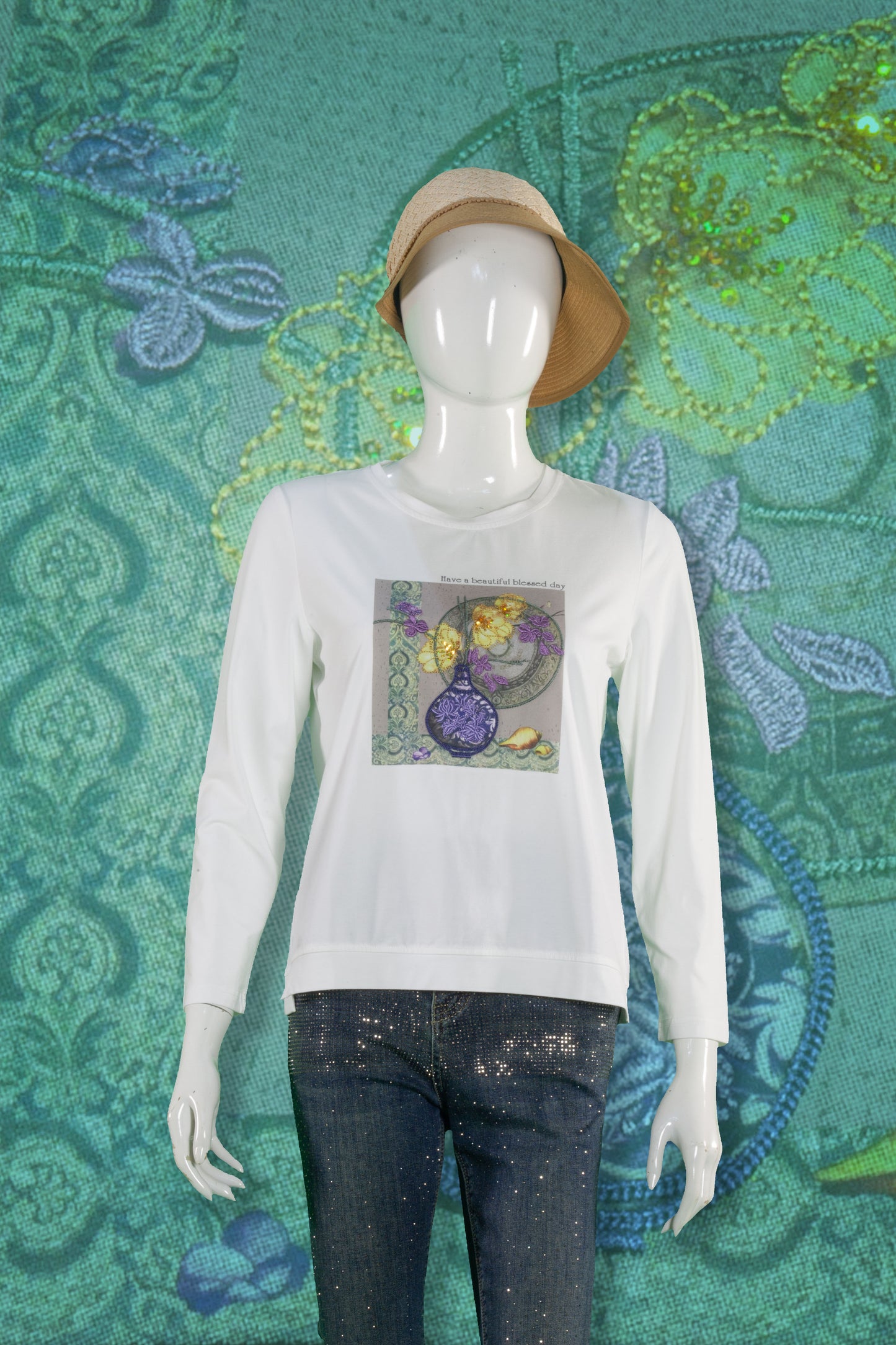 T-Shirt Tangan Panjang Sulam Motif Vas Bunga