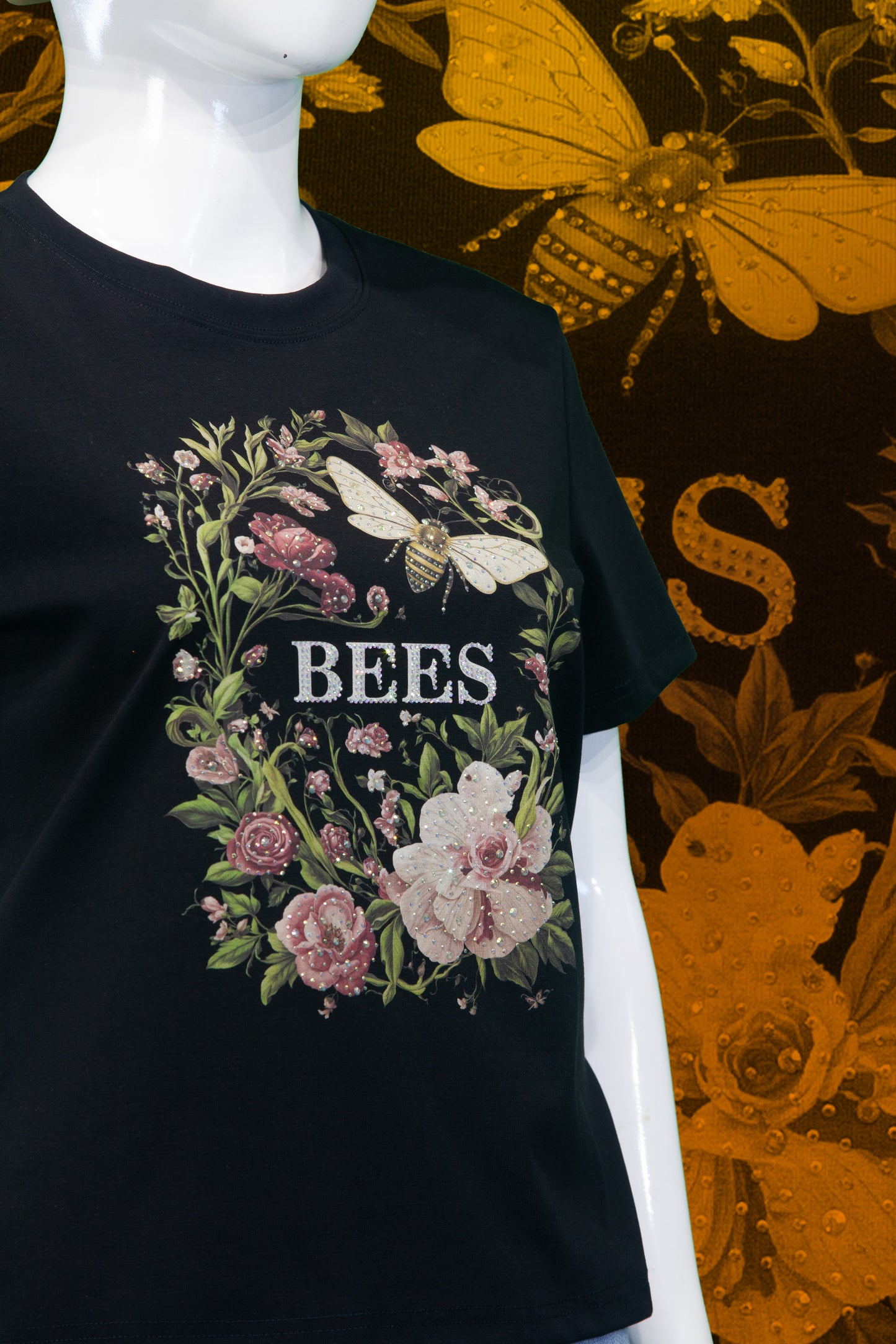 T-Shirt Motif Flower dan Bees