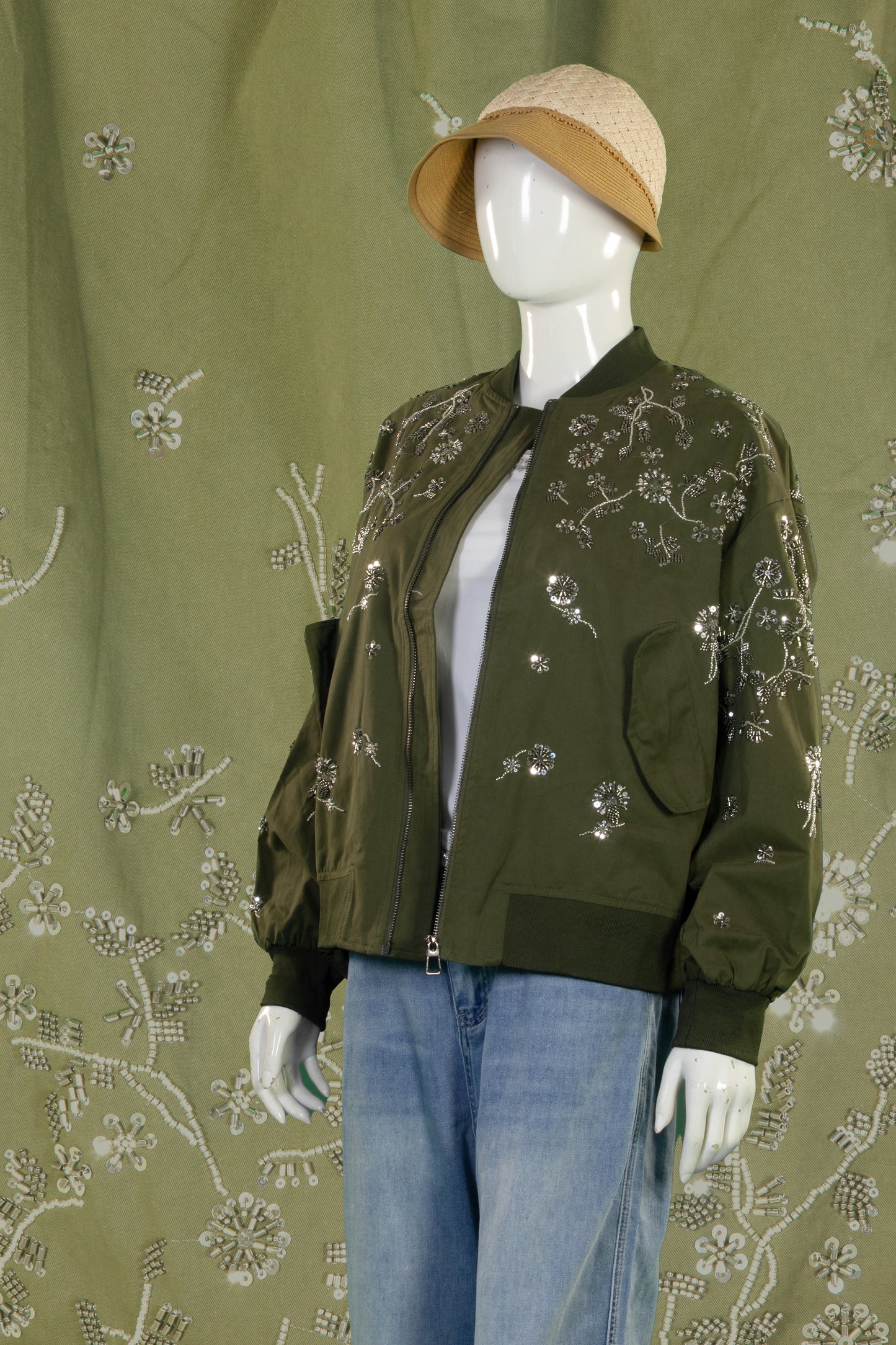 Jaket Motif Bunga Silver