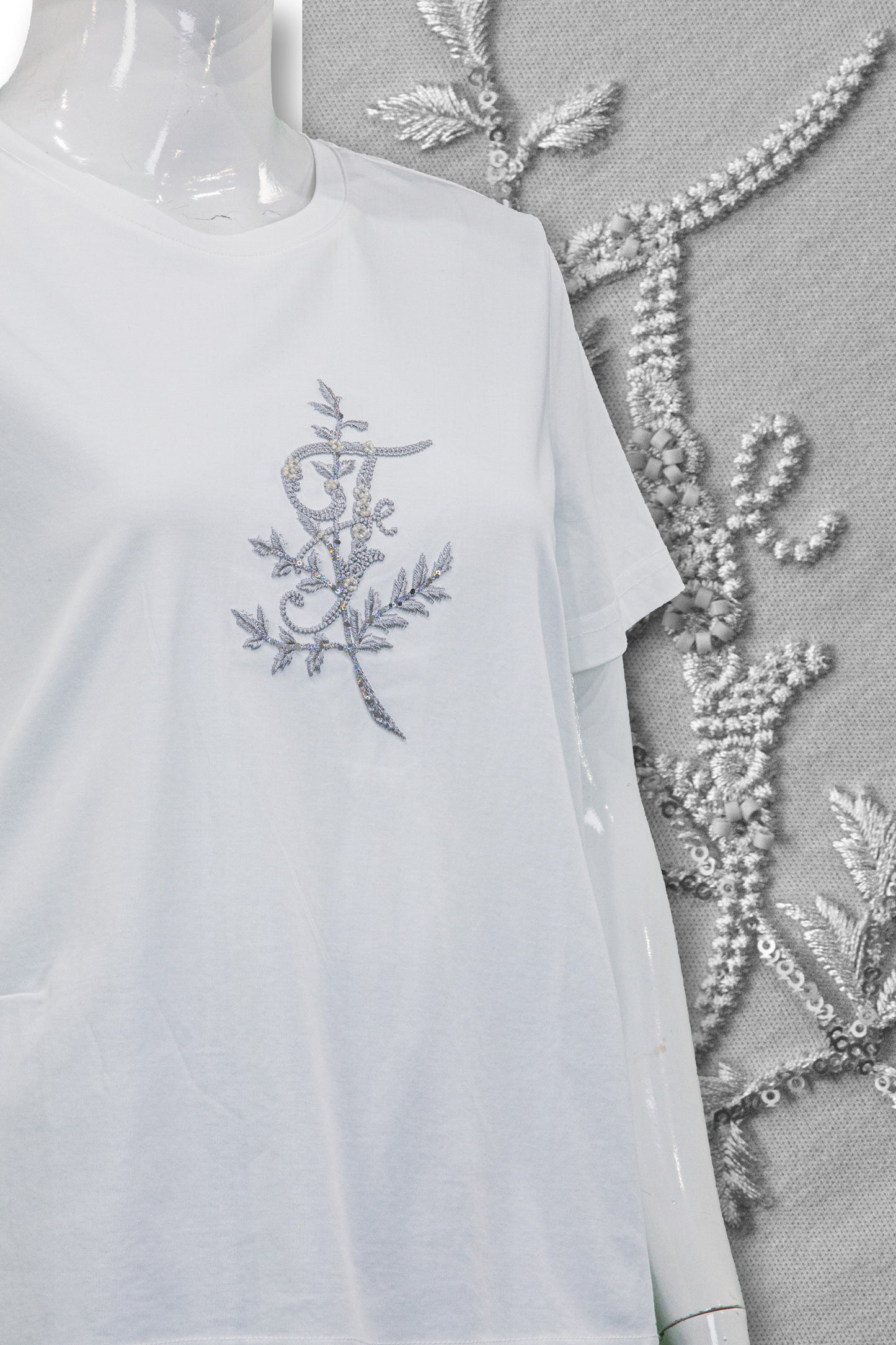 T-Shirt Motif Leaf (Manik & Mata)