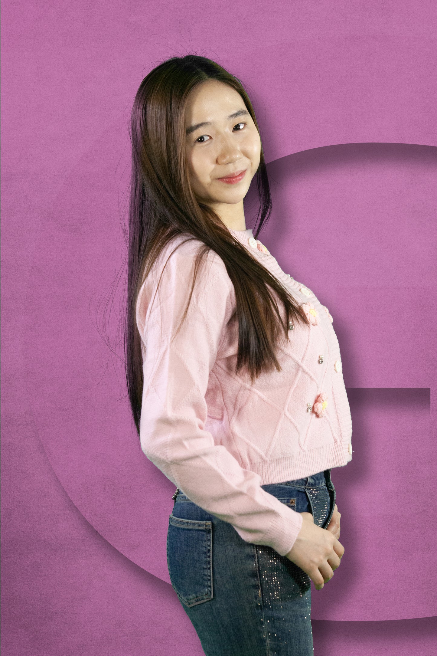 Cardigan Rajut Motif Bunga dan Garis