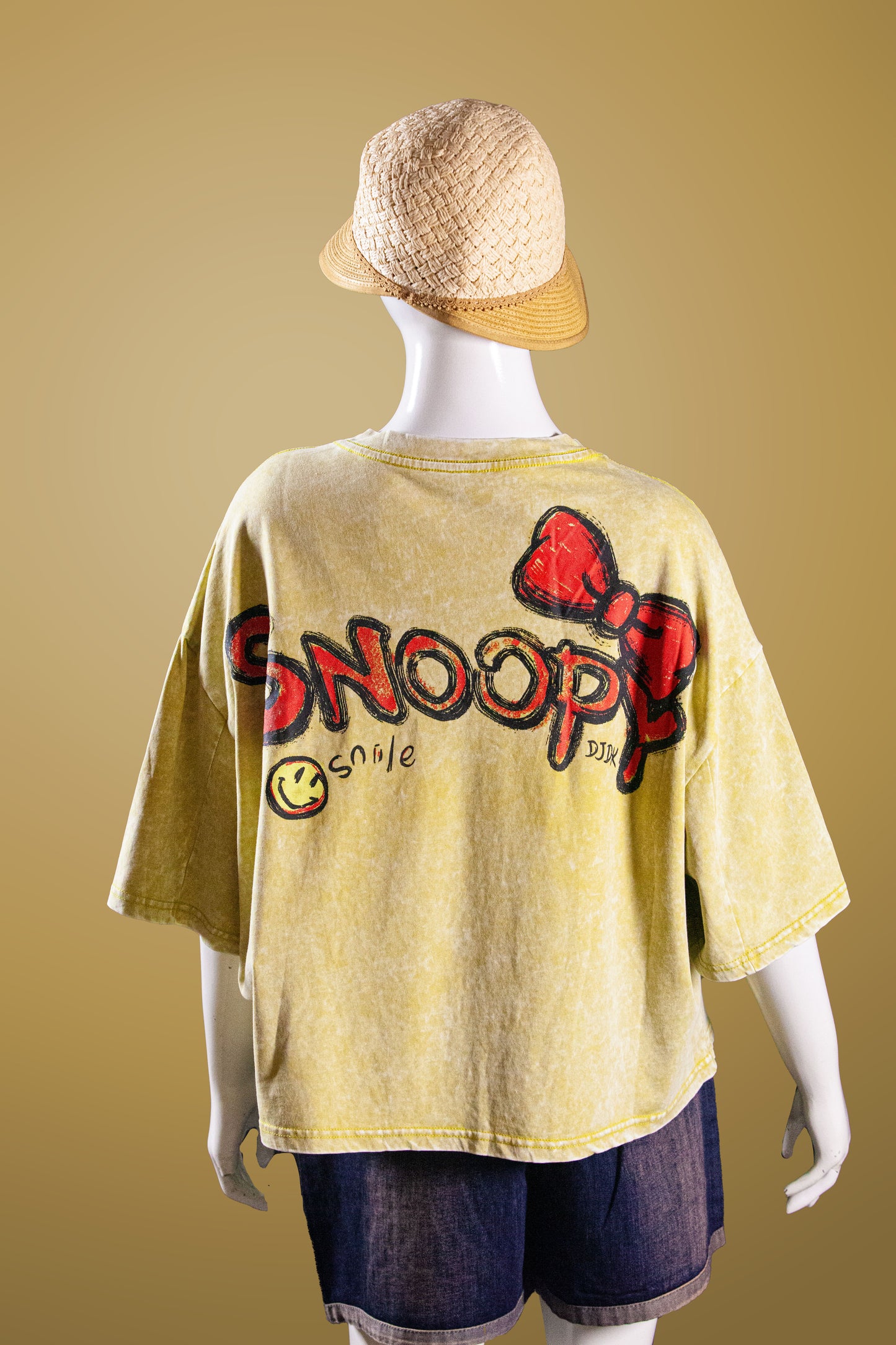 T-Shirt Premium Motif Saxophone Snoopy