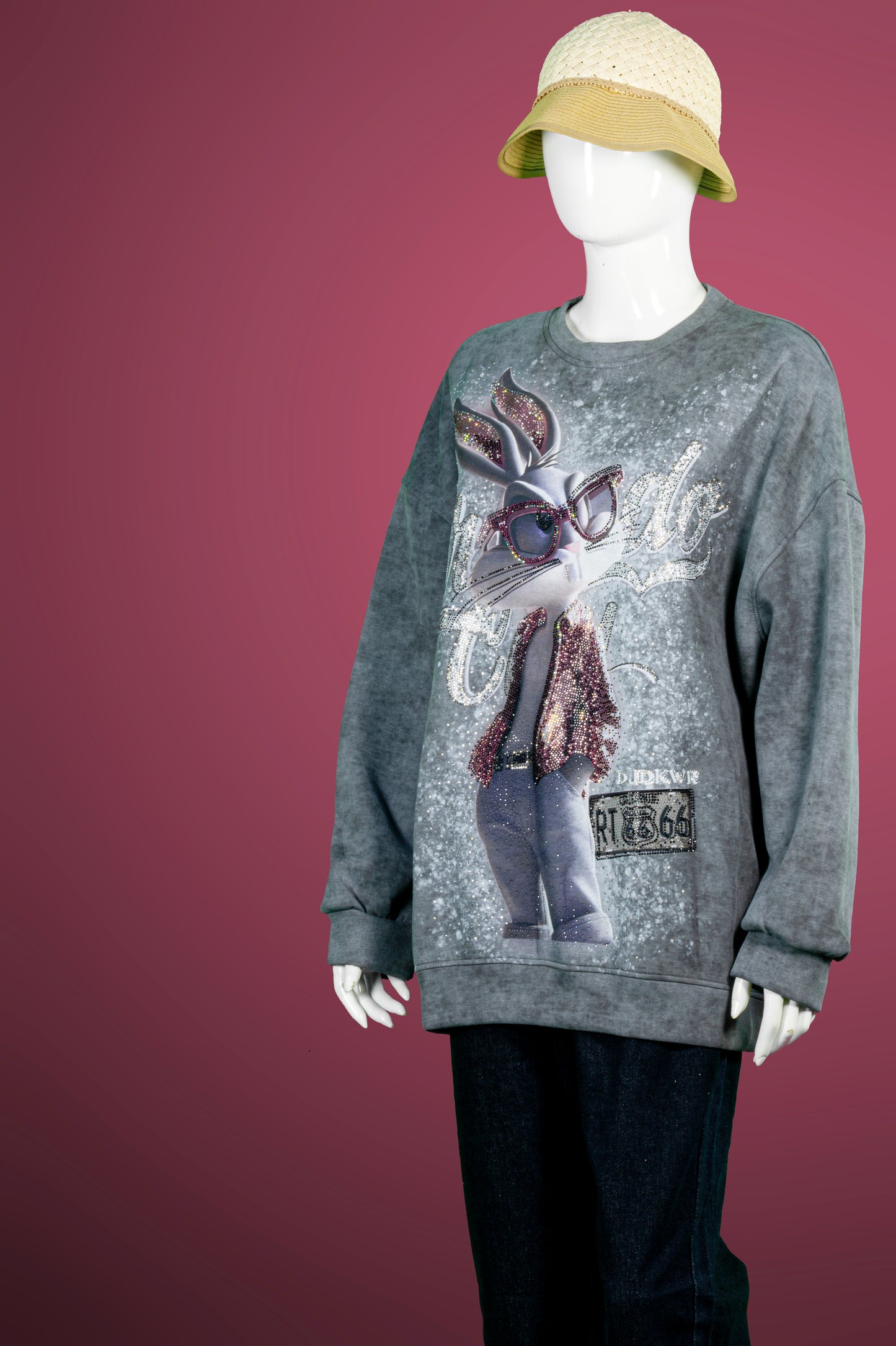 T-Shirt Tangan Panjang Premium Motif Cool Bunny