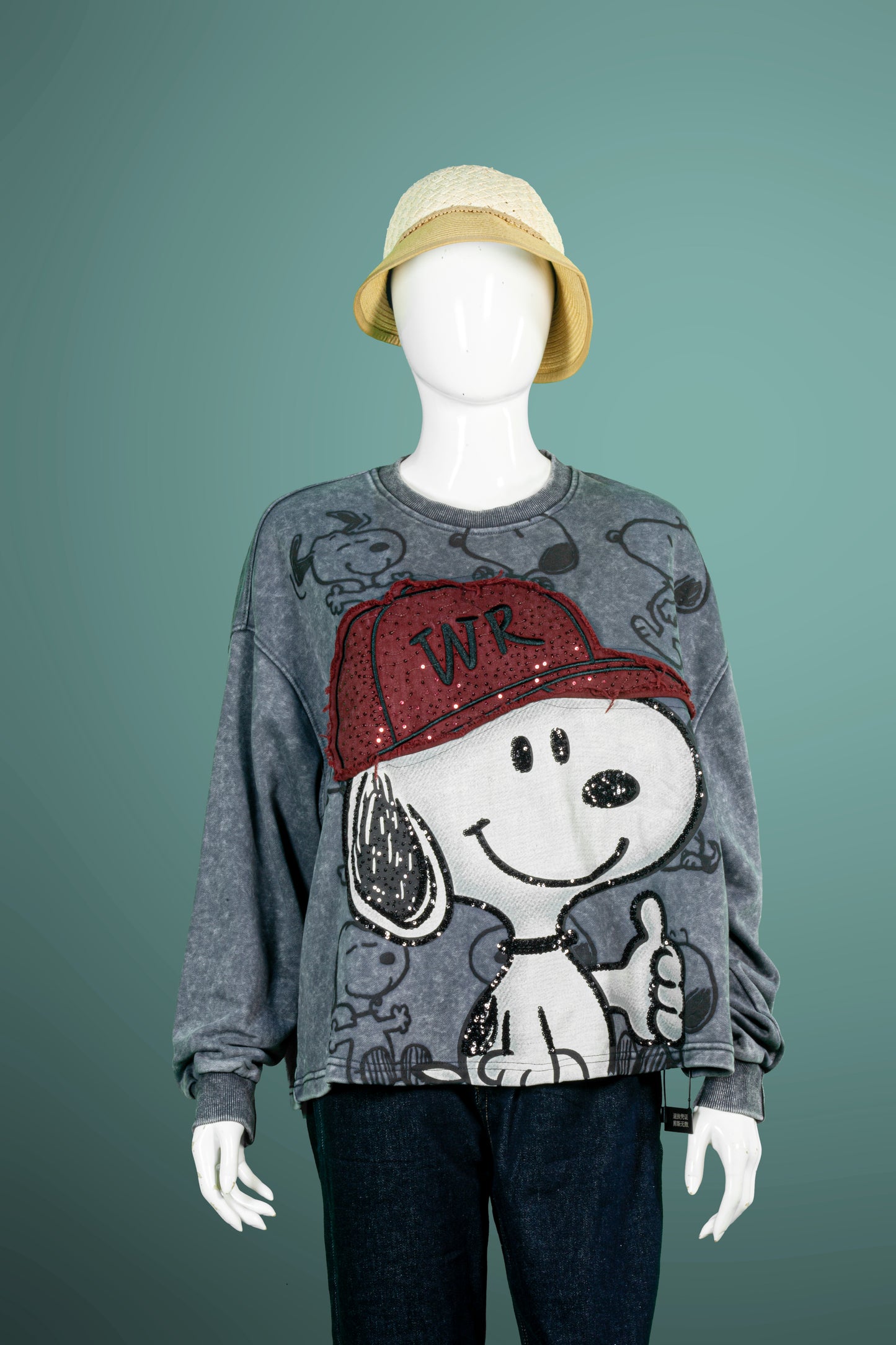 T-Shirt Tangan Panjang Premium Motif Snoopy Thumb Up
