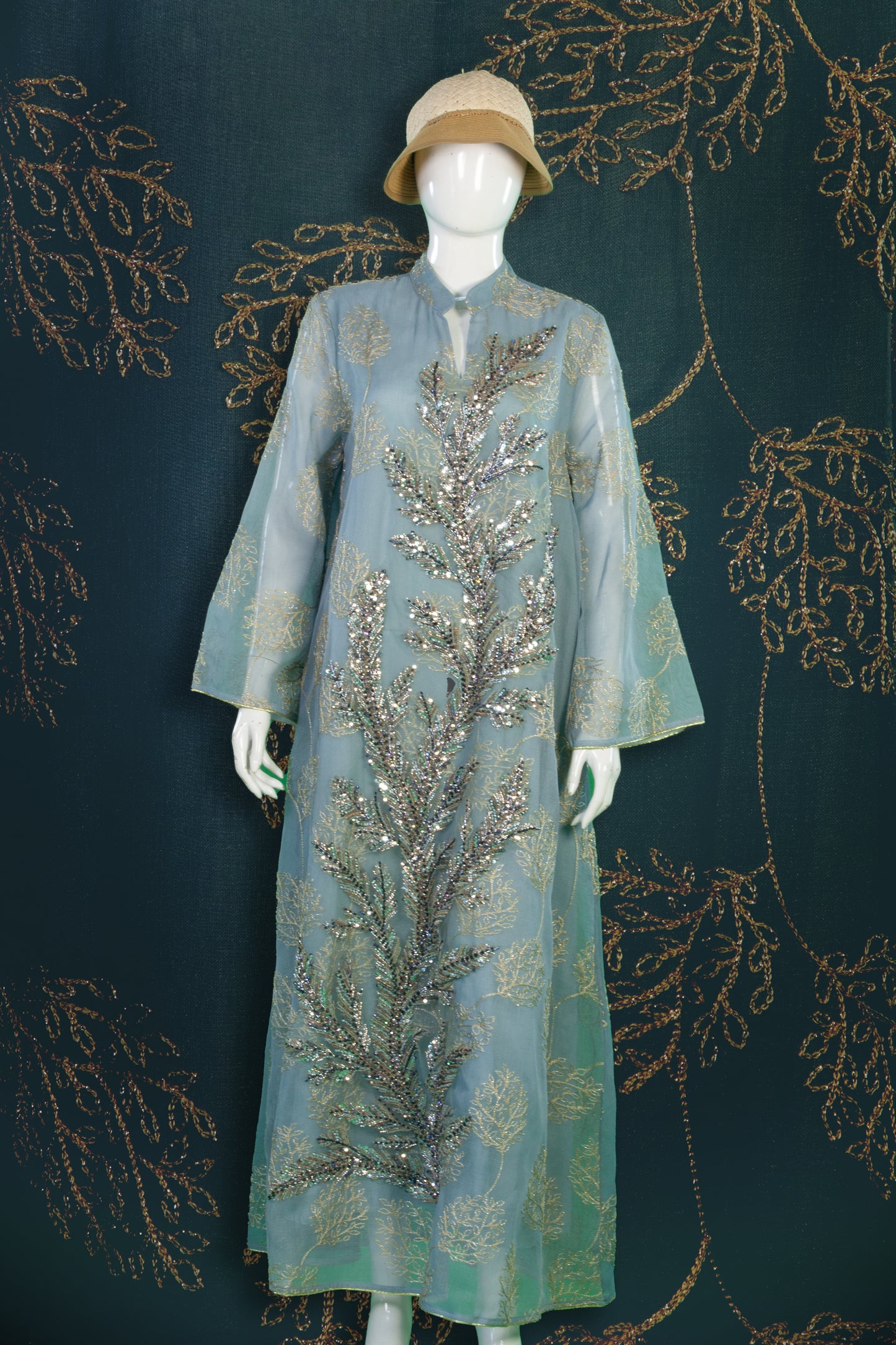 Kaftan Motif Golden Leaf