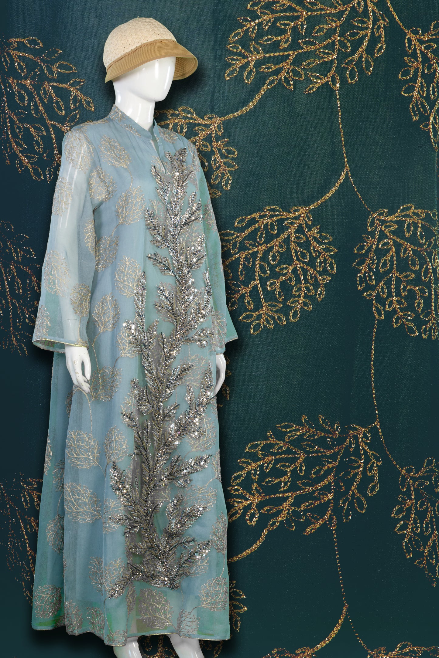 Kaftan Motif Golden Leaf