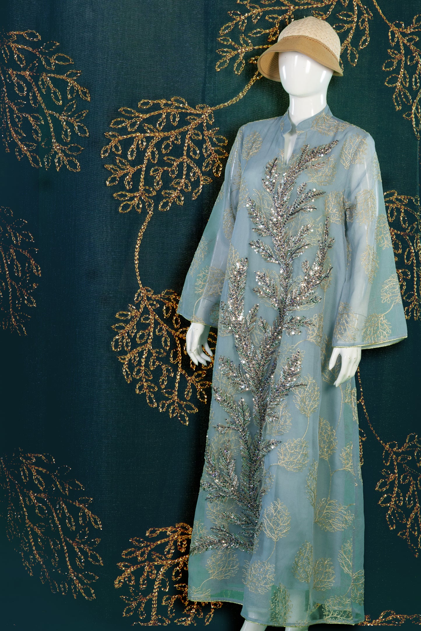 Kaftan Motif Golden Leaf