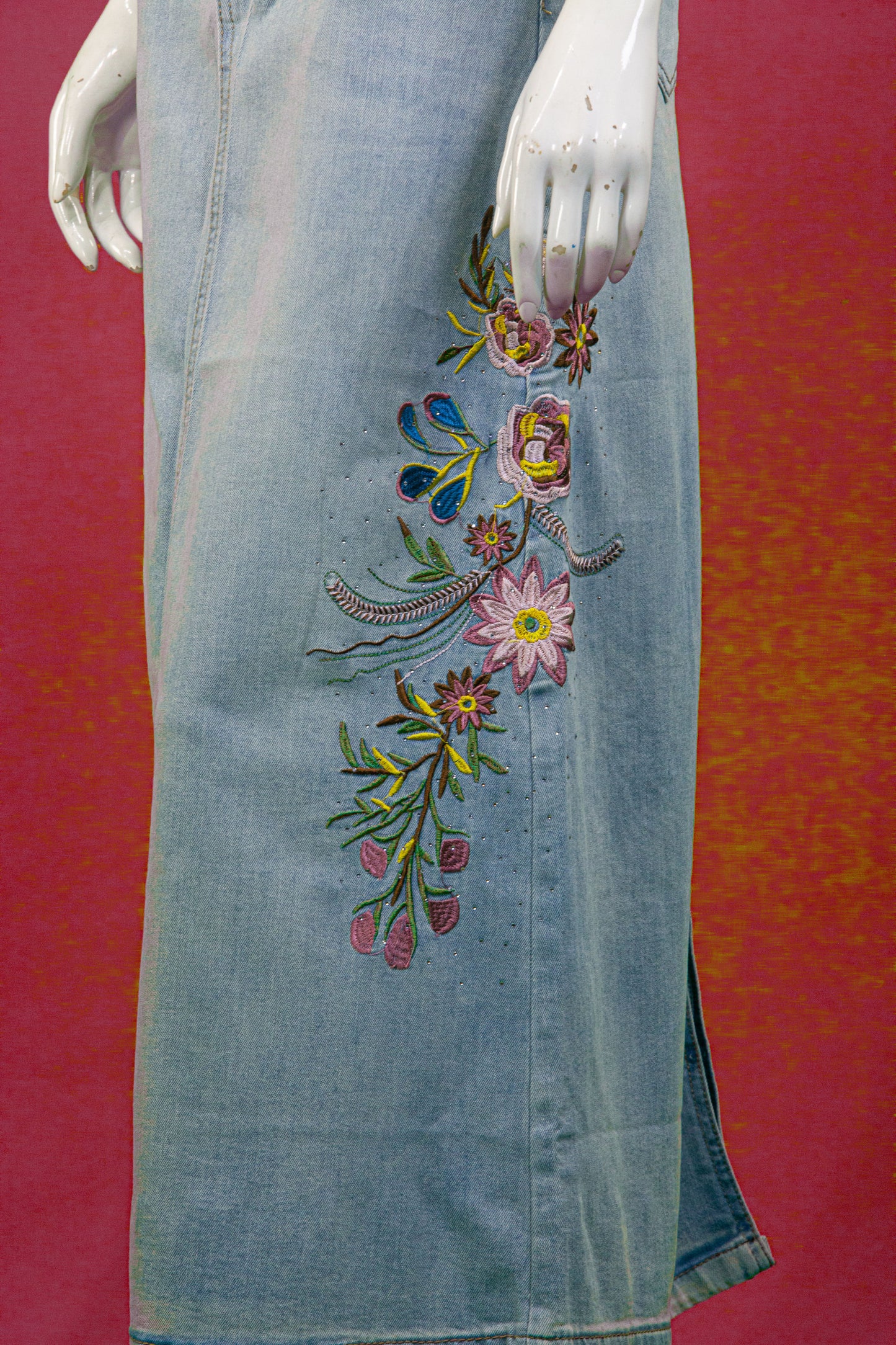 Rok Soft Jeans Motif Bunga Samping