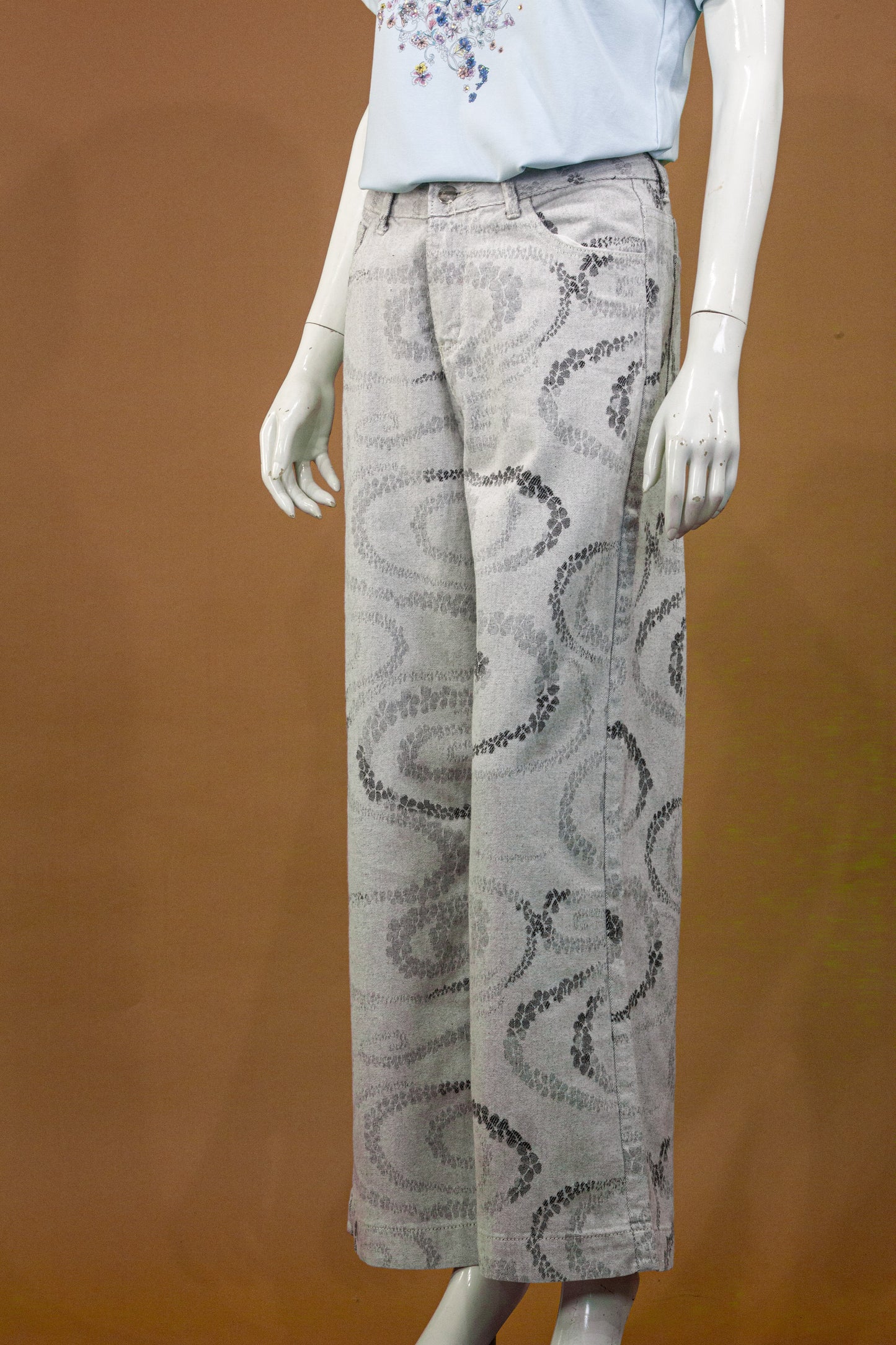Celana Panjang Soft Jeans Motif Swirl