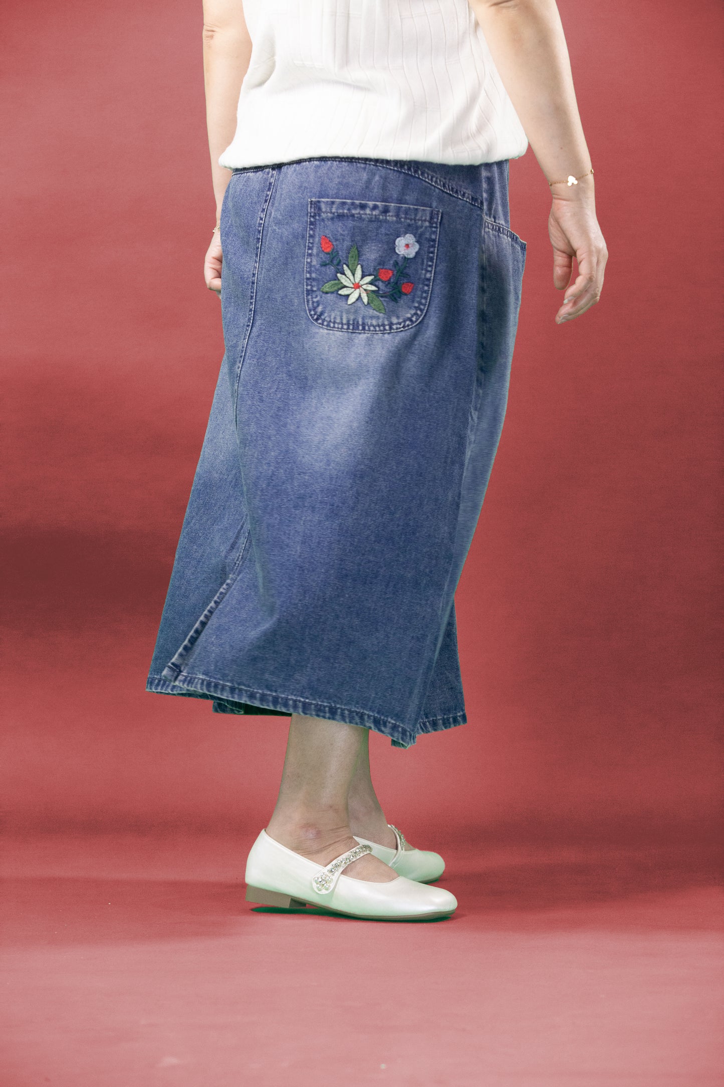 Rok Soft Jeans Motif Bunga Melati