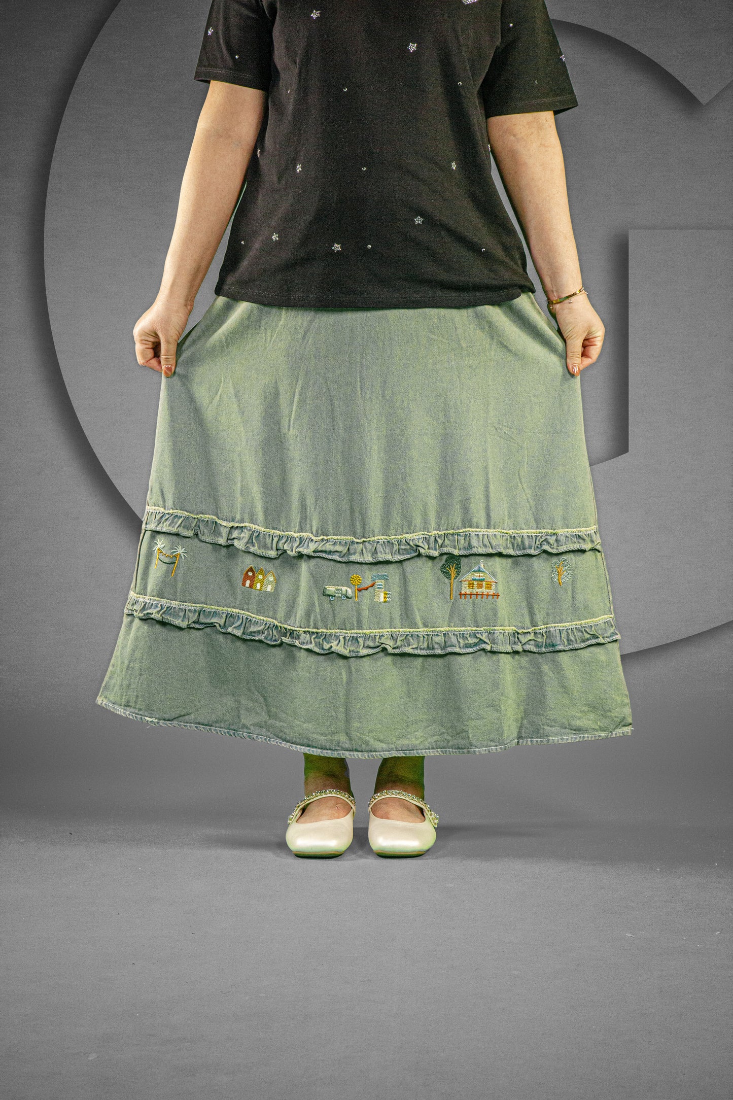 Rok Panjang Soft Jeans Bordir Motif Rumah