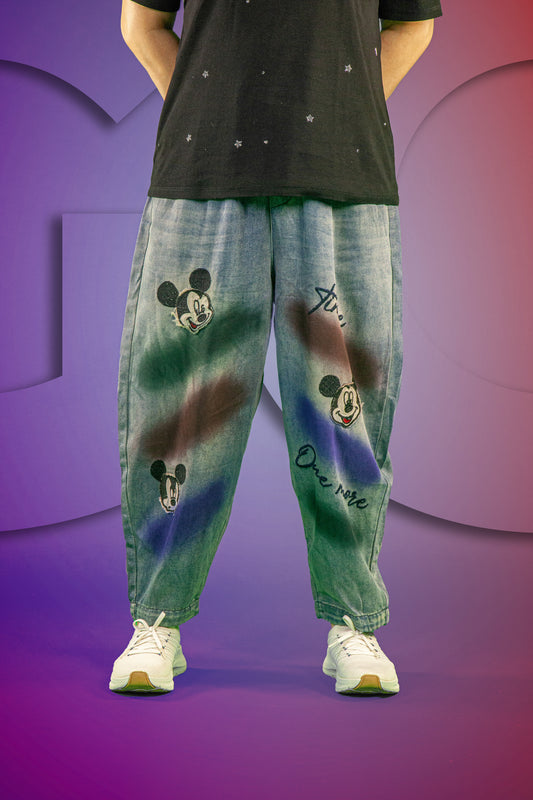 Celana Soft Jeans Motif Mickey Graffiti