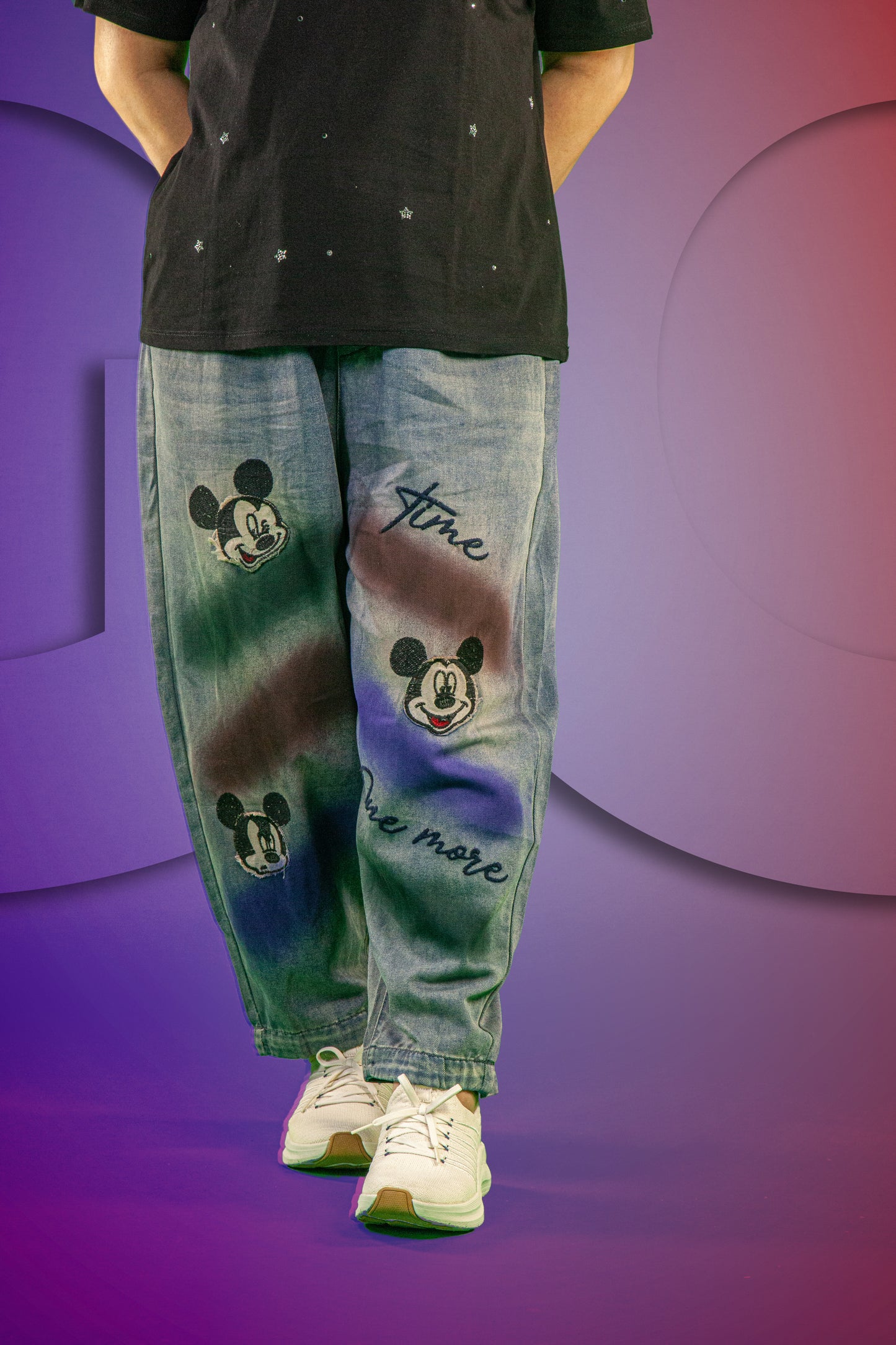 Celana Soft Jeans Motif Mickey Graffiti