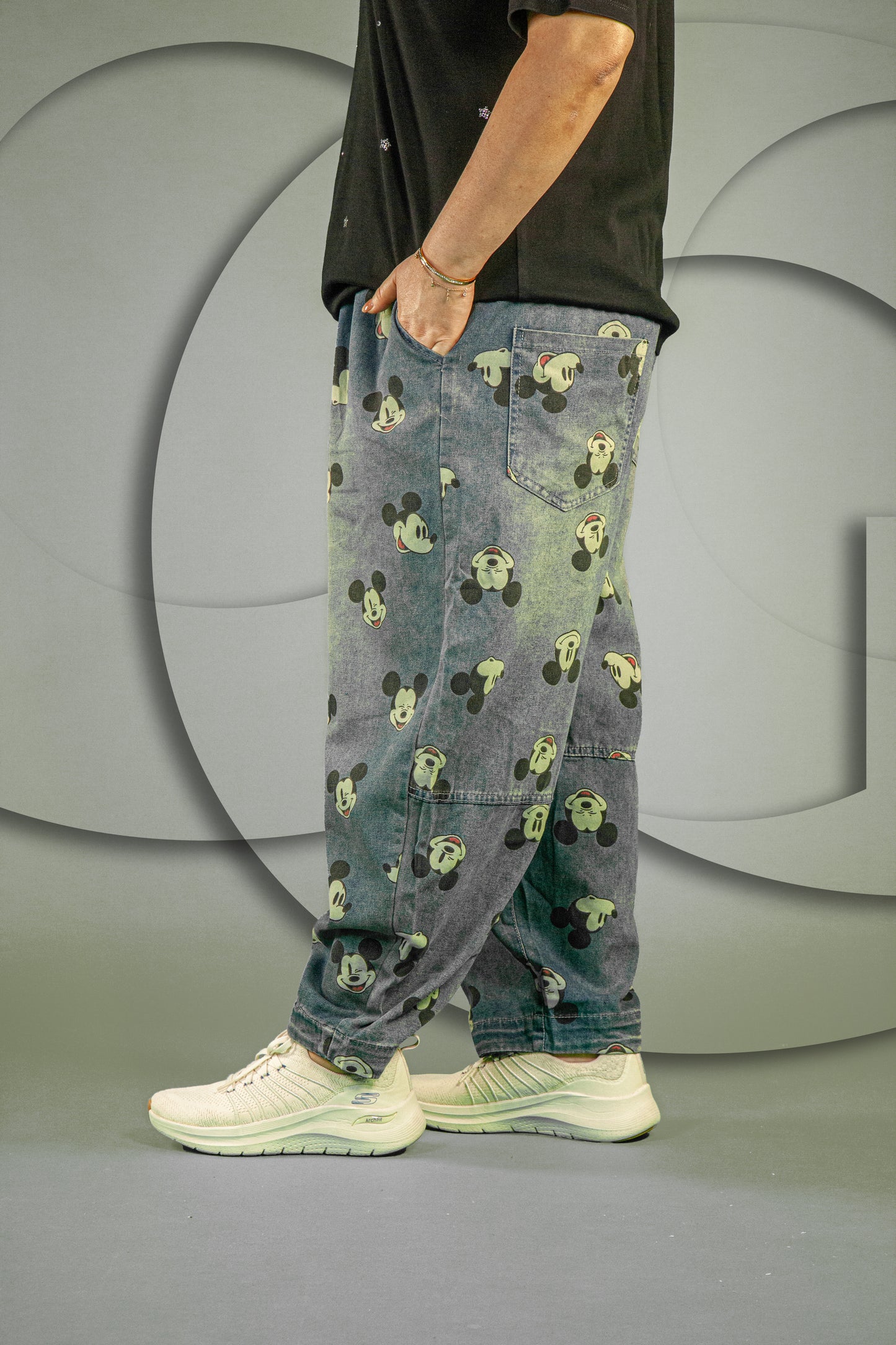 Celana Soft Jeans Motif Mickey Heads