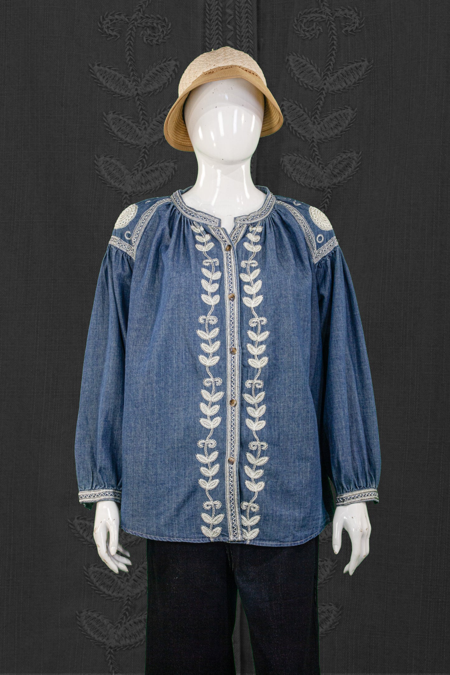 Blouse motif Bunga di tengah