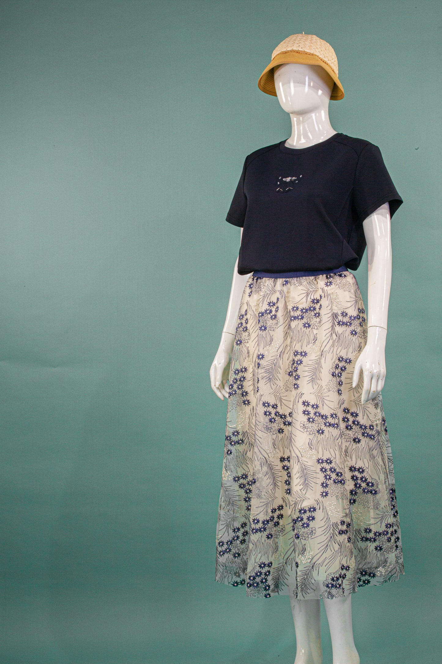 Rok Tile Bordir Bunga