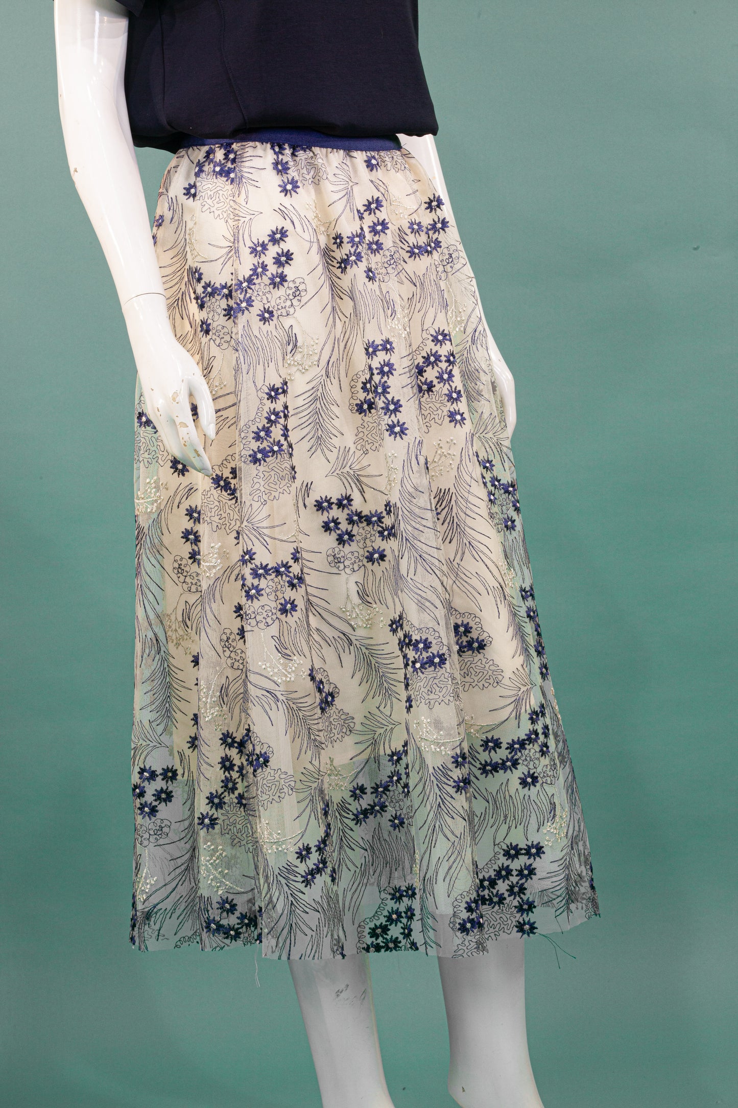 Rok Tile Bordir Bunga
