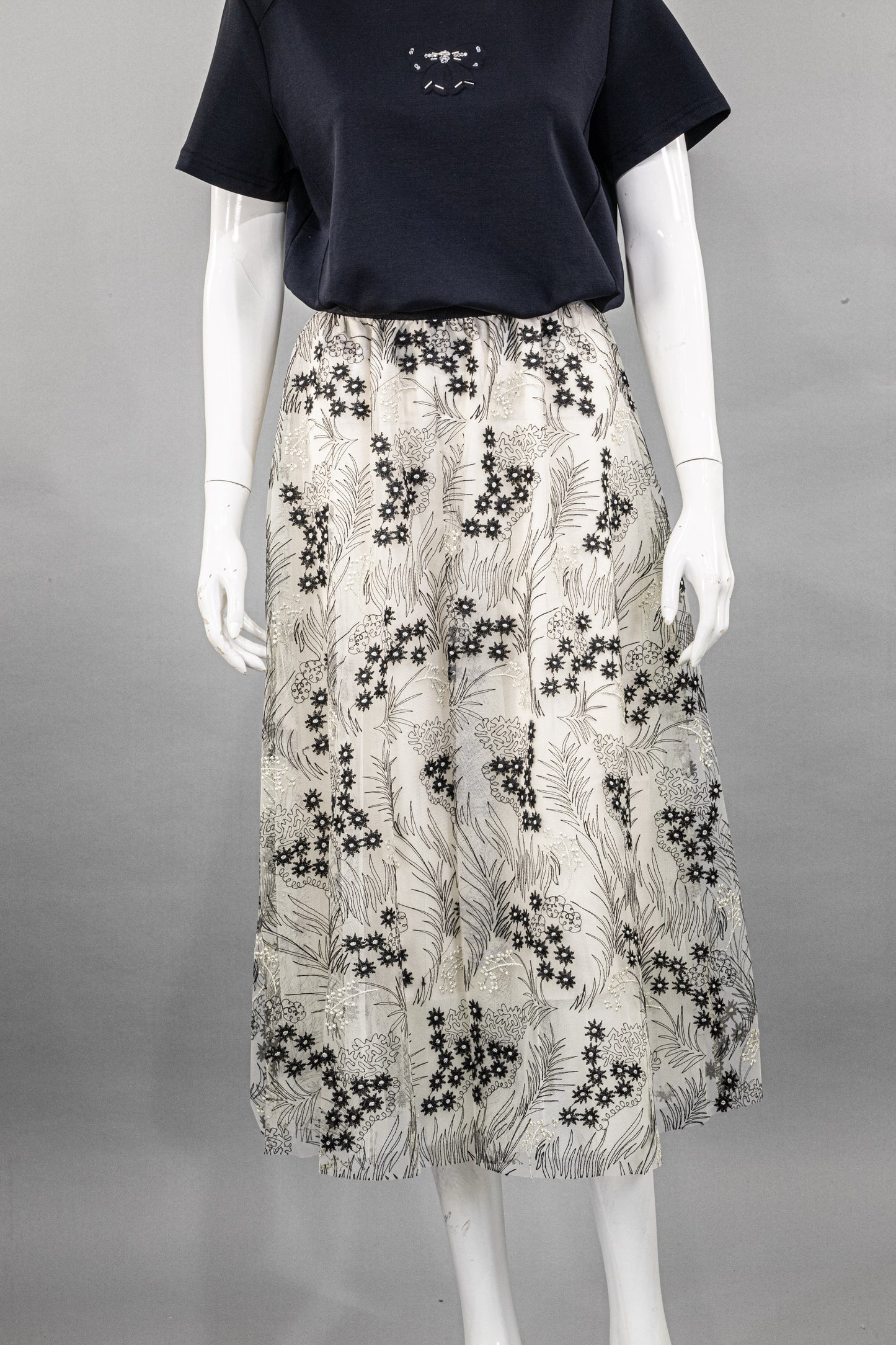 Rok Tile Bordir Bunga
