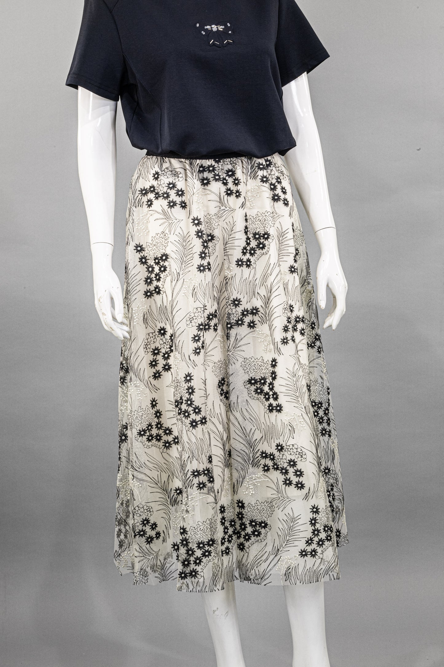 Rok Tile Bordir Bunga