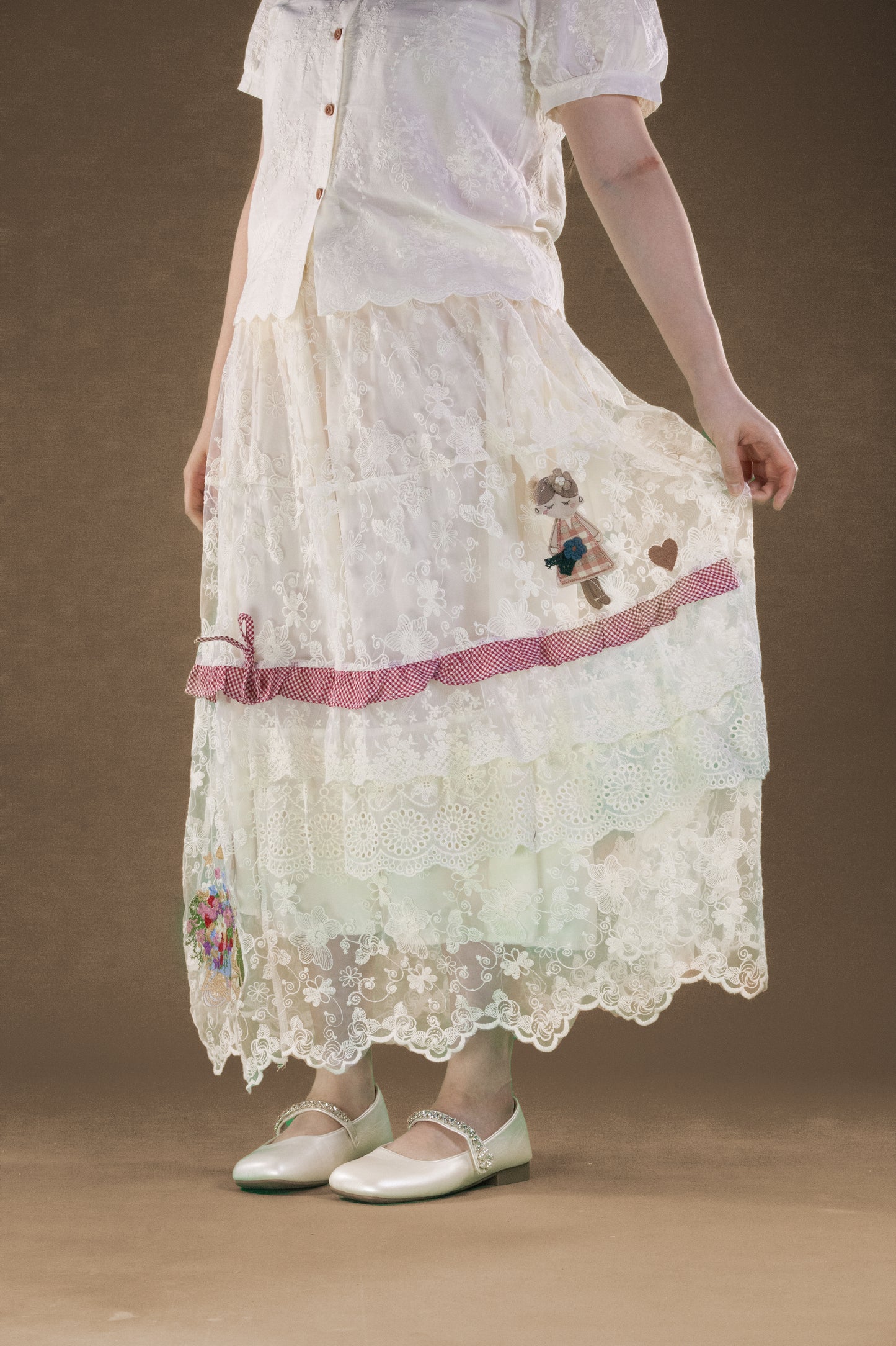 Rok Brukat Motif Bear Peddler