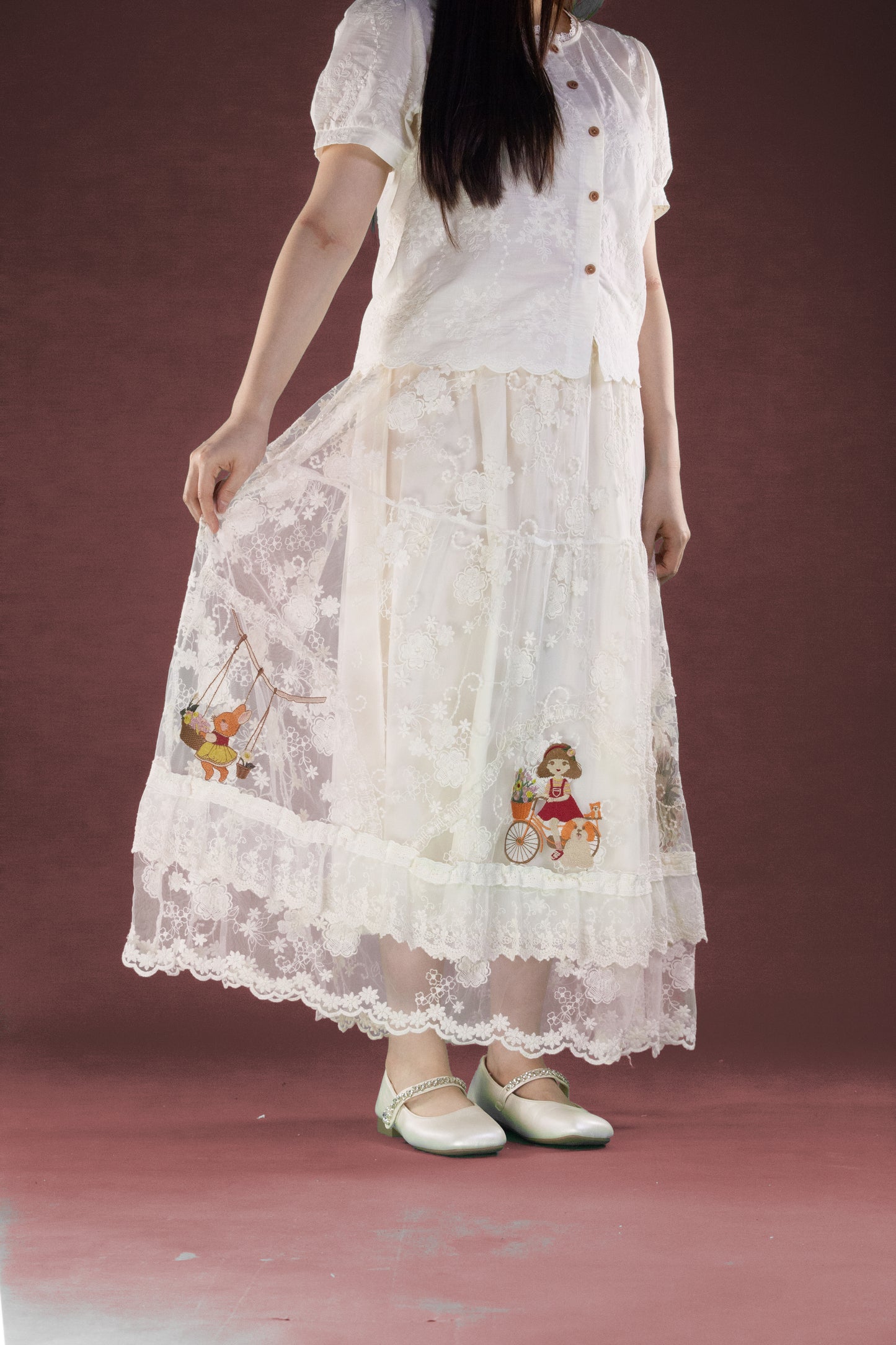 Rok Brukat Motif Bicycle Girl and Rabbit