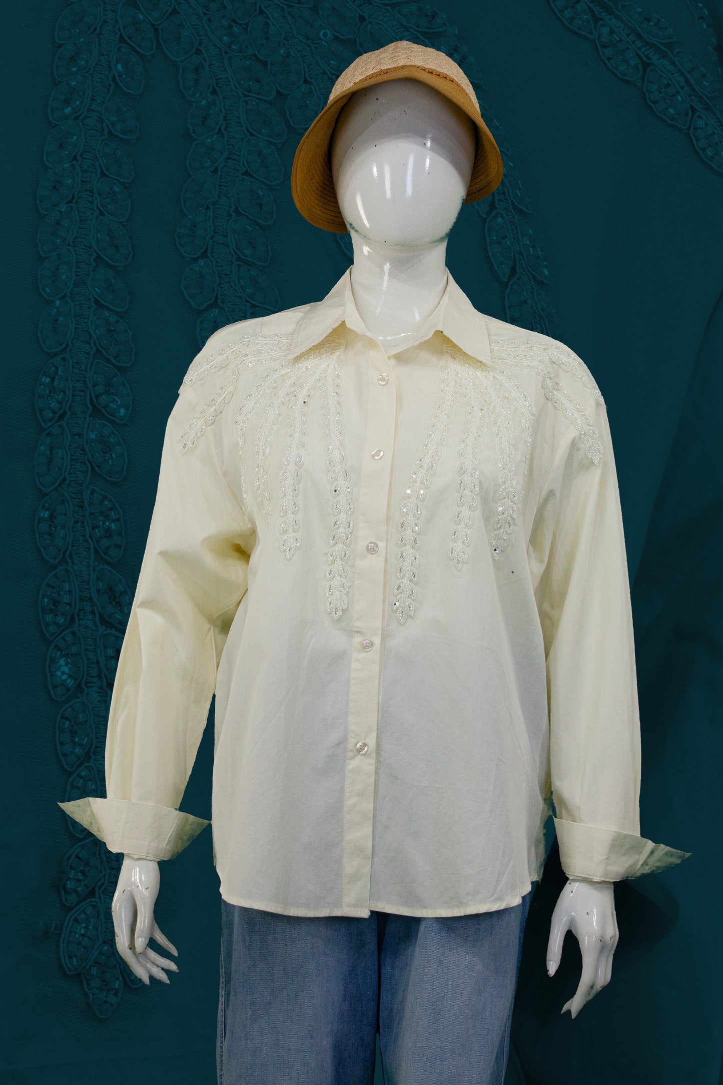 Kemeja Tangan Panjang Motif Vine