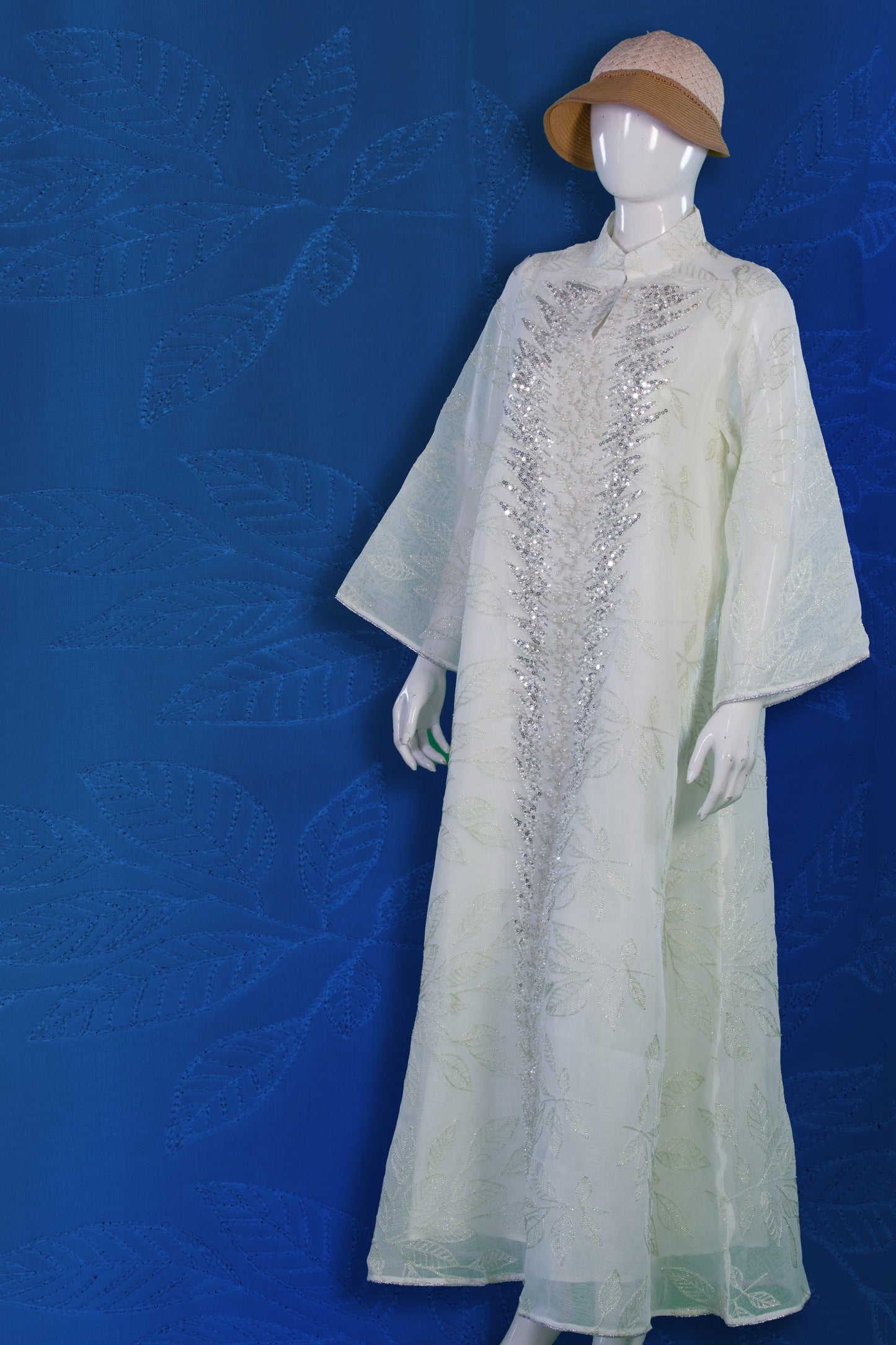 Kaftan Motif White Leaf